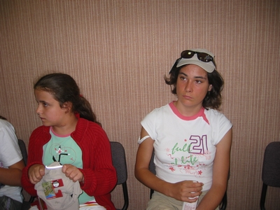 Anne-Sophie et La�tici.. Soci�t� - Education, Ecoles - 